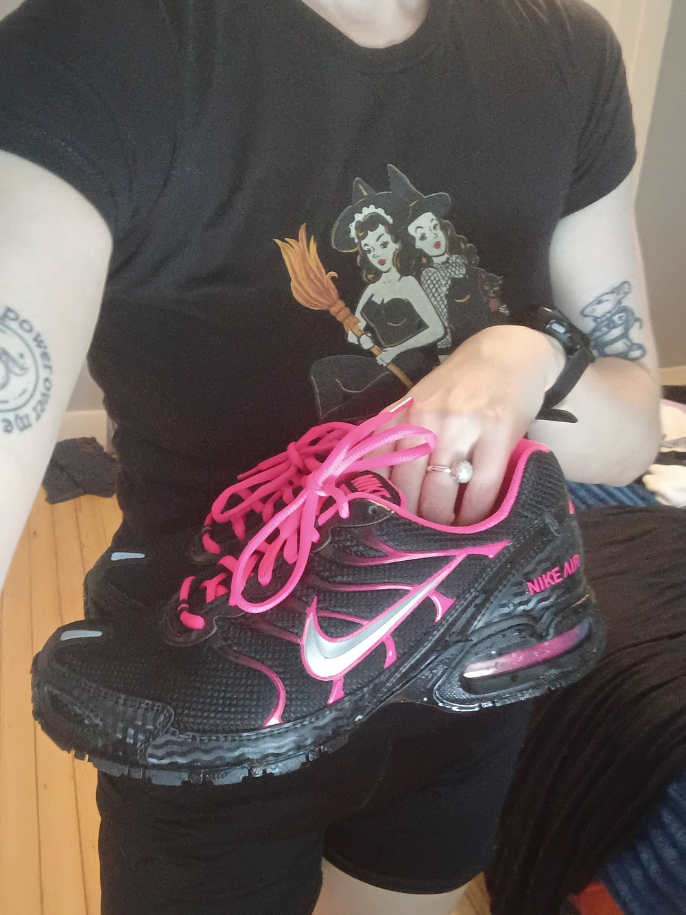Nike Women's Black Sneakers with Hot Pink Accents